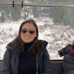 Meet your Posher, Jessica